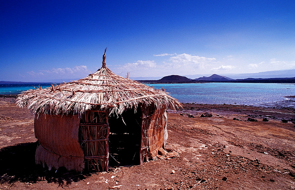 Desert camp of Afar nomads, Djibouti, Djibuti, Africa, Afar Triangle