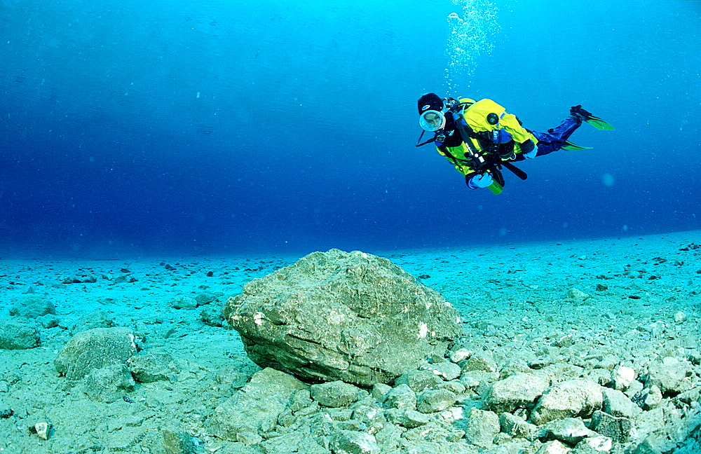 Scuba Diver in a mountain lake, Austria, Steiermark, Gruener See