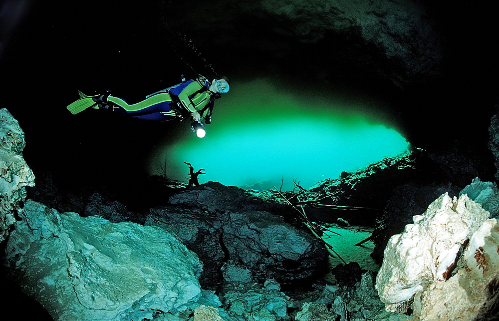 Scuba diver in underwater cave, Laguna Pepe, Punta Cana, Freshwater, Dominican Republic, West Indies, Caribbean, Central America