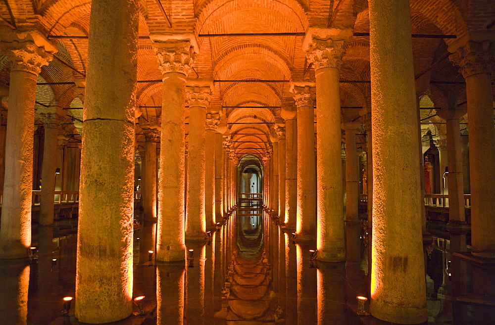 Yerebatan Sarayi Cistern, Istanbul, Turkey