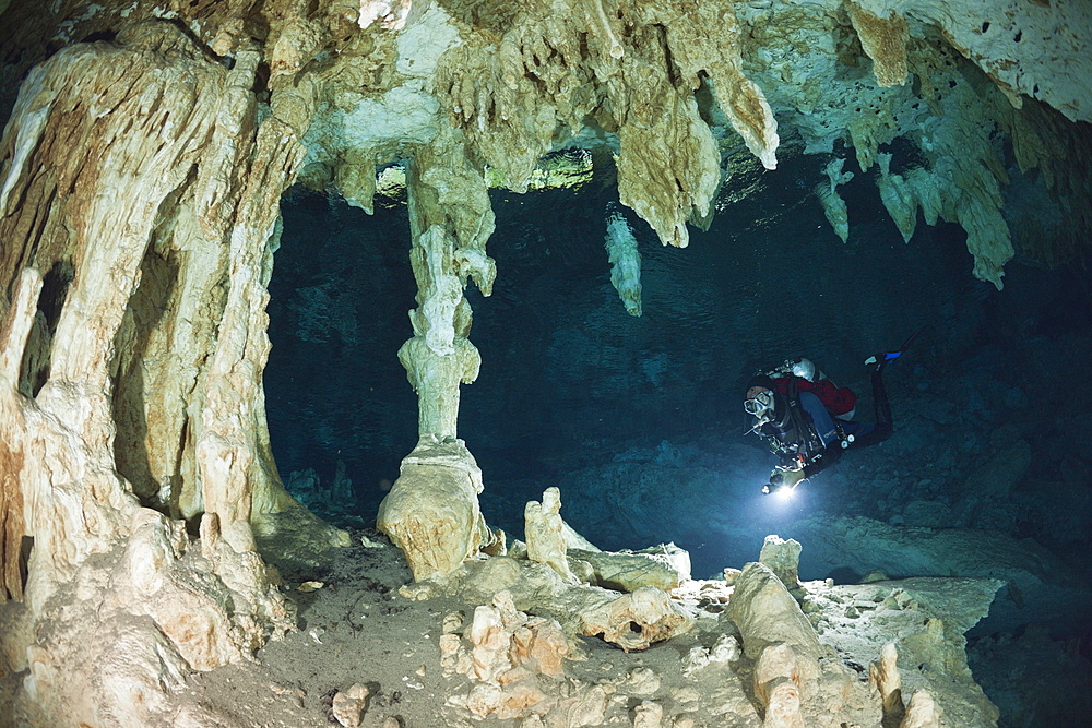 Scuba Diver in Dos Ojos Cenote, Playa del Carmen, Yucatan Peninsula, Mexico