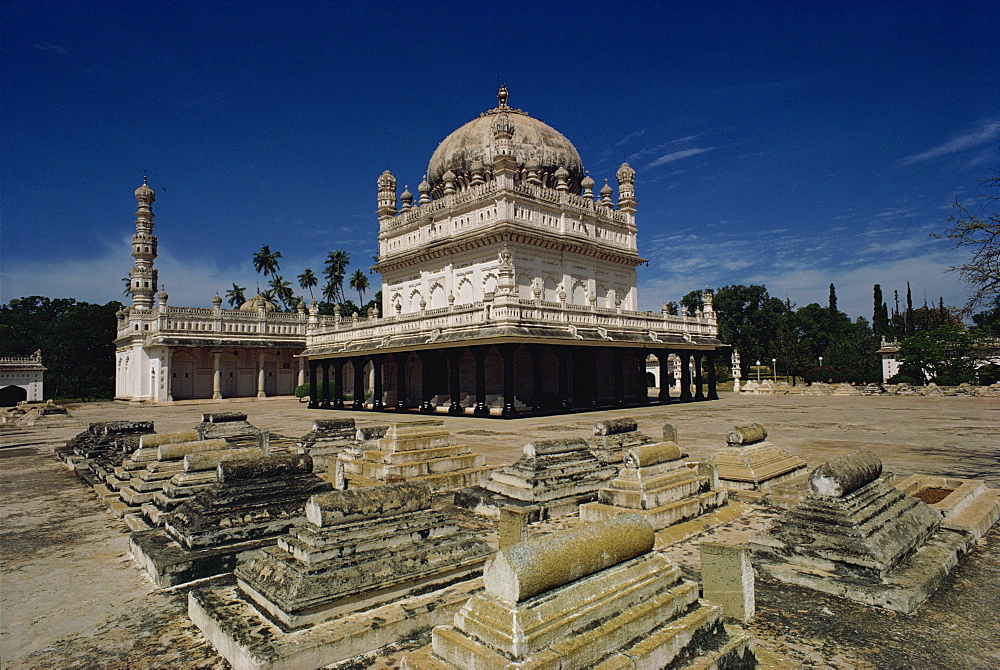 Tipu Sultan's tomb, Mysore, Karnataka state, India, Asia