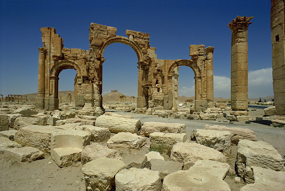 Triumphal arch, Palmyra, UNESCO World Heritage Site, Syria, Middle East