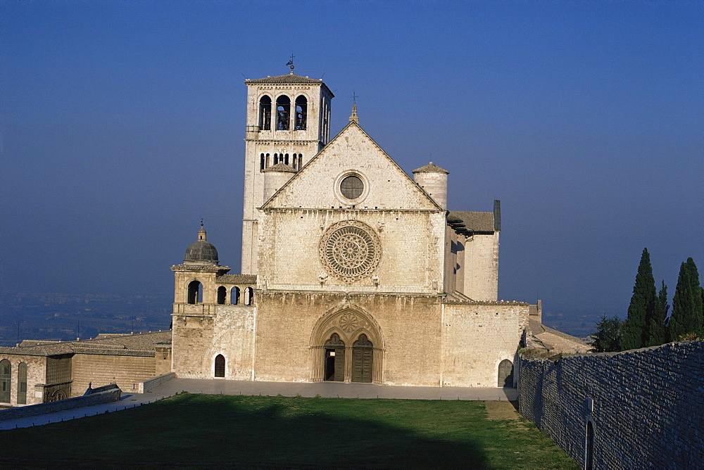 The Basilica of St. Francis, Assisi, UNESCO World Heritage Site, Umbria, Italy, Europe