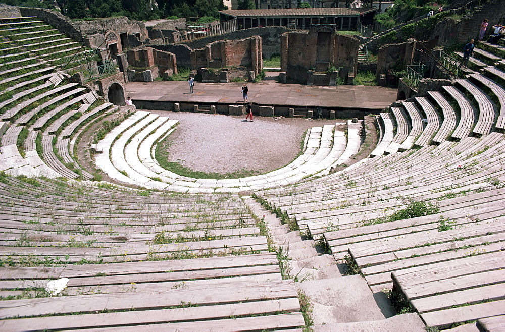 The Great Theatre, Pompeii, UNESCO World Heritage Site, Campania, Italy, Europe