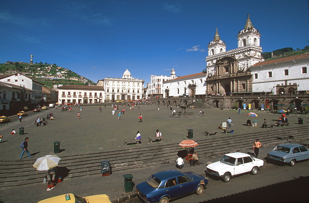 The Monastery of San Francisco 1534 to 1600 the largest colonial building in Quito the main facade on Plaza San Francisco, Old Town area, Quito, Ecuador