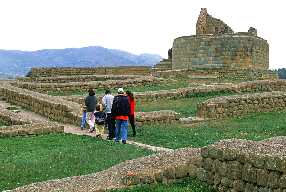 Inca Ingapirca, north of Cuenca, is Ecuador's greatest Inca archaeological site Sun Temple was main structure in the fortified Inca town, Highlands, Ecuador