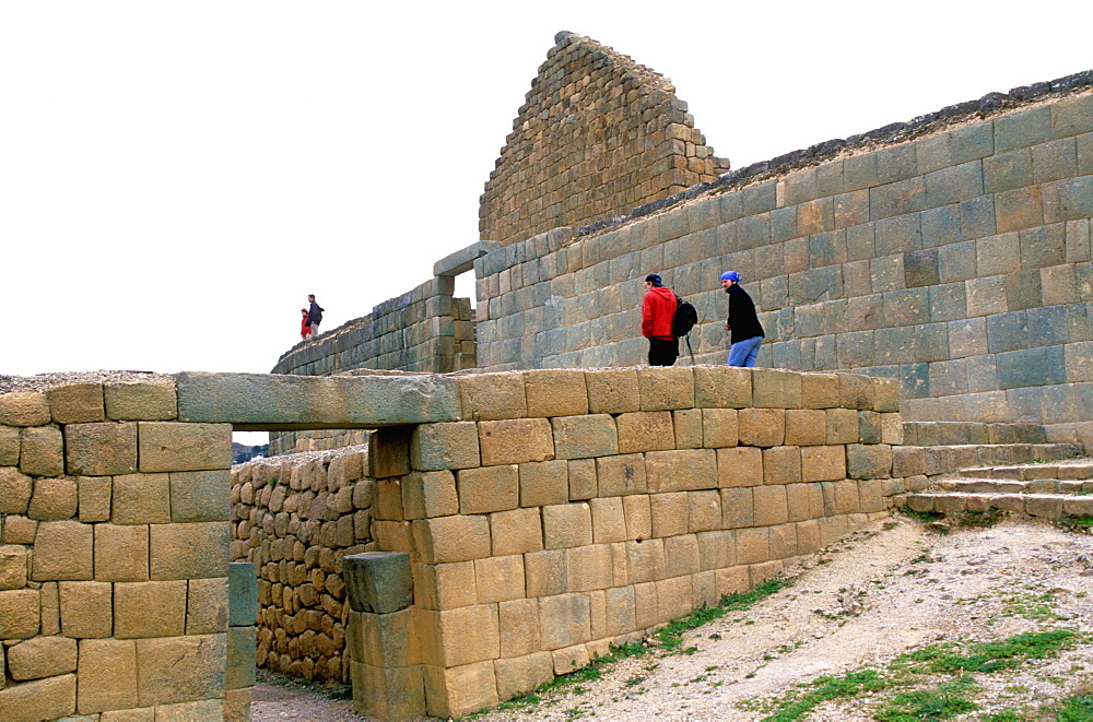 Inca Ingapirca, north of Cuenca, is Ecuador's greatest Inca archaeological site Sun Temple was main structure in the fortified Inca town, Highlands, Ecuador