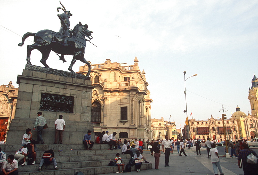 The statue of Francisco Pizarro, the Conqueror of the Incas, on a corner of the Plaza de Armas, Lima, Peru