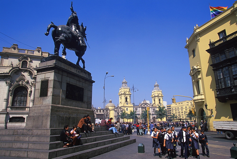 The statue of Francisco Pizarro, the Spanish conqueror of the Incas, facing toward the Cathedral just off the Plaza de Armas, Colonial Architecture, Lima, Peru