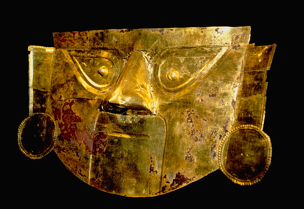 Gold Artifacts Chimu-Lambayeque Culture, 1100 to 1400AD, from the Lambayeque Valley on north coast a Funeral Mask created in one piece of gold, Peru