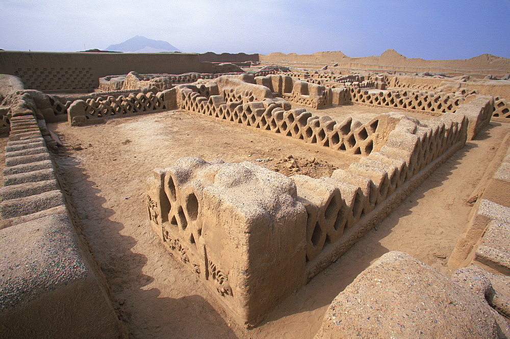 Chimu Culture Chan Chan, 1300-1468AD, capital of empire and world's largest adobe city covering 20 sqkm near Trujillo the walls of Palacio Tschuldi, Peru