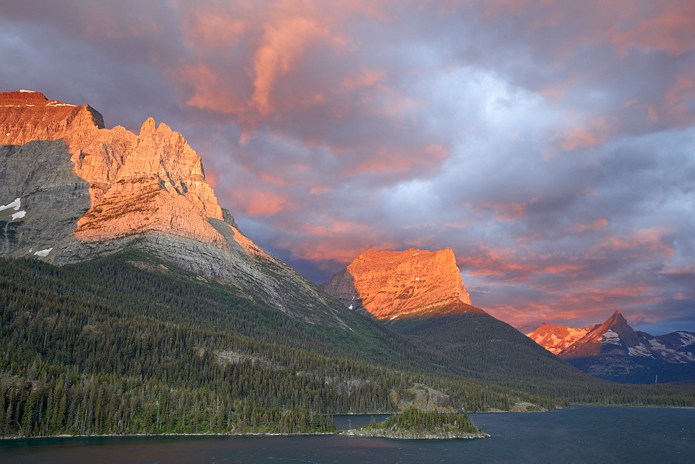 Coulds at dawn, St. Mary Lake, Glacier National Park, Montana, United States of America, North America