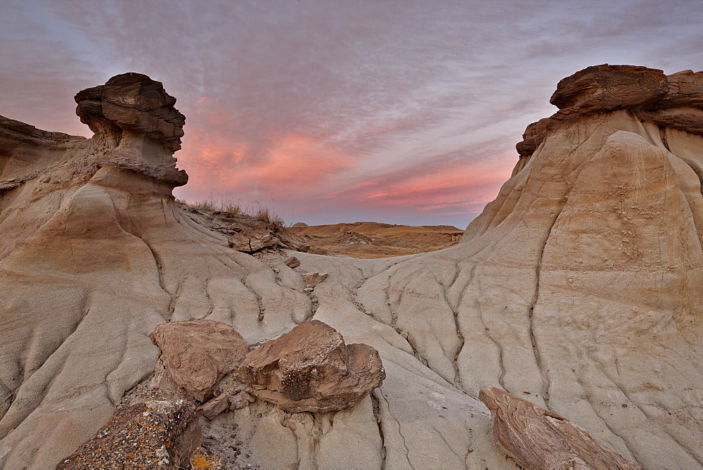 Badlands, Dinosaur Provincial Park, UNESCO World Heritage Site, Alberta, Canada, North America