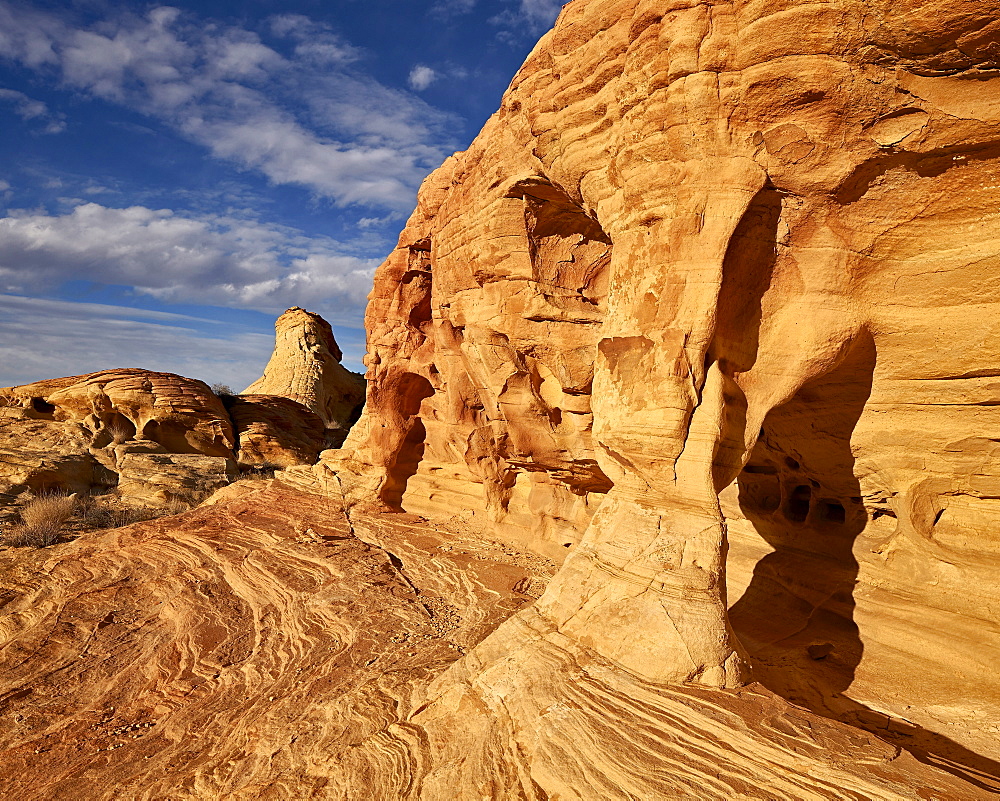 Pillar arch in yellow sandstone, Valley of Fire State Park, Nevada, United States of America, North America