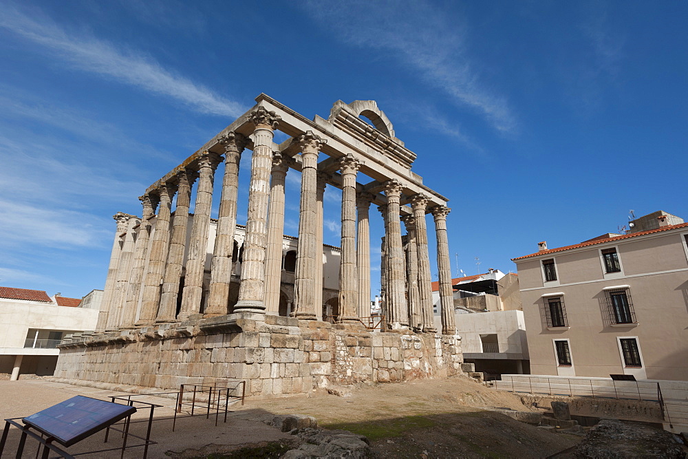 Temple of Diana, Merida, UNESCO World Heritage Site, Badajoz, Extremadura, Spain, Europe 