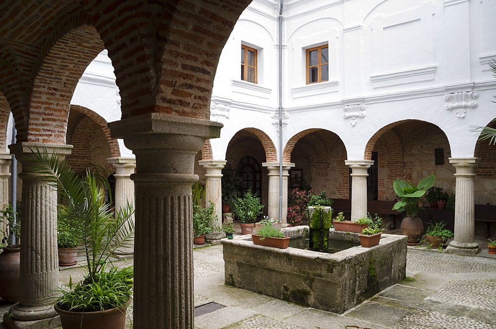 El Palancar Convent, Pedroso de Acim, Caceres, Extremadura, Spain, Europe