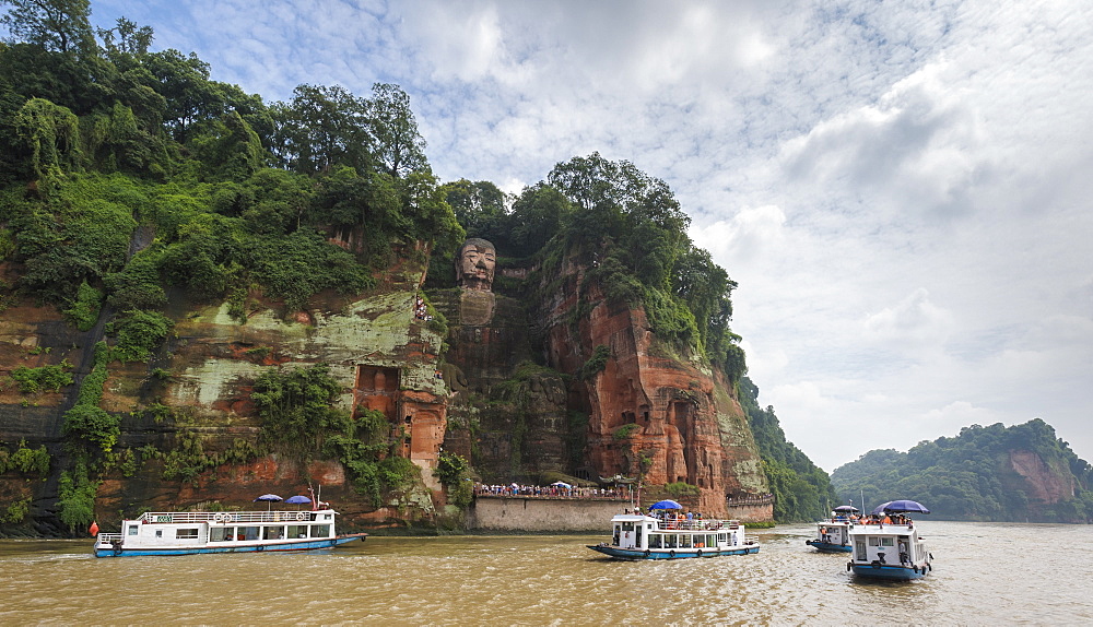 Leshan Giant Buddha, UNESCO World Heritage Site, Leshan, Sichuan Province, China, Asia