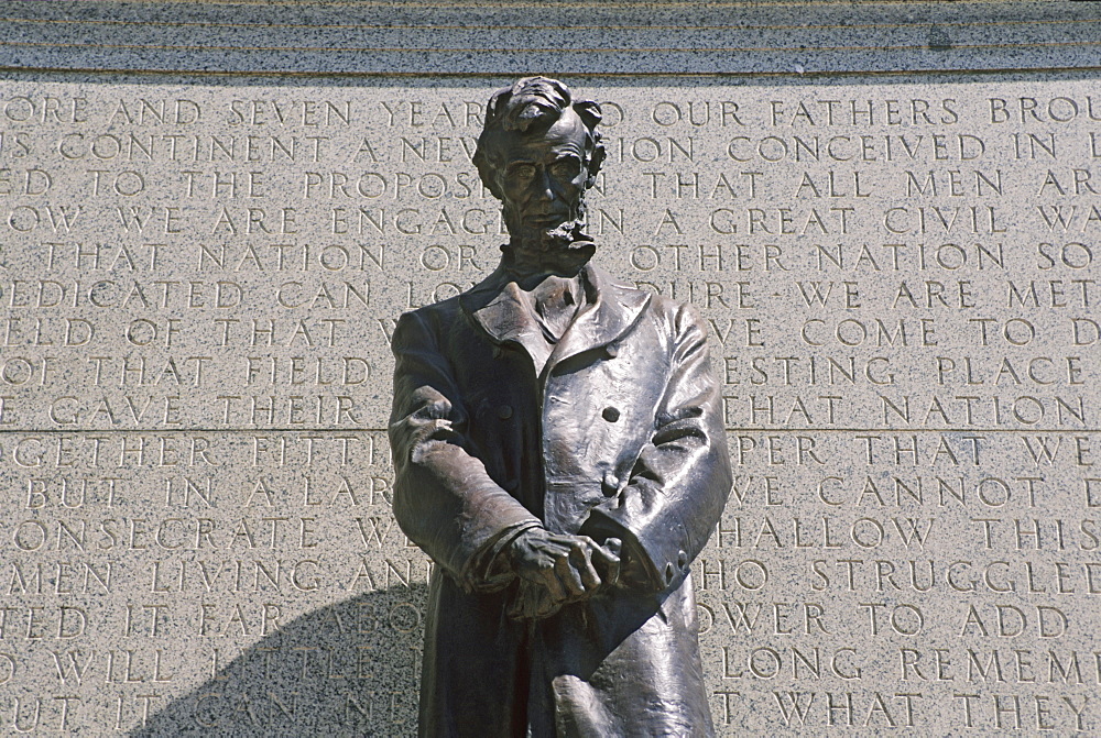 Lincoln statue at Nebraska State Capitol, Lincoln, Nebraska, United States of America, North America