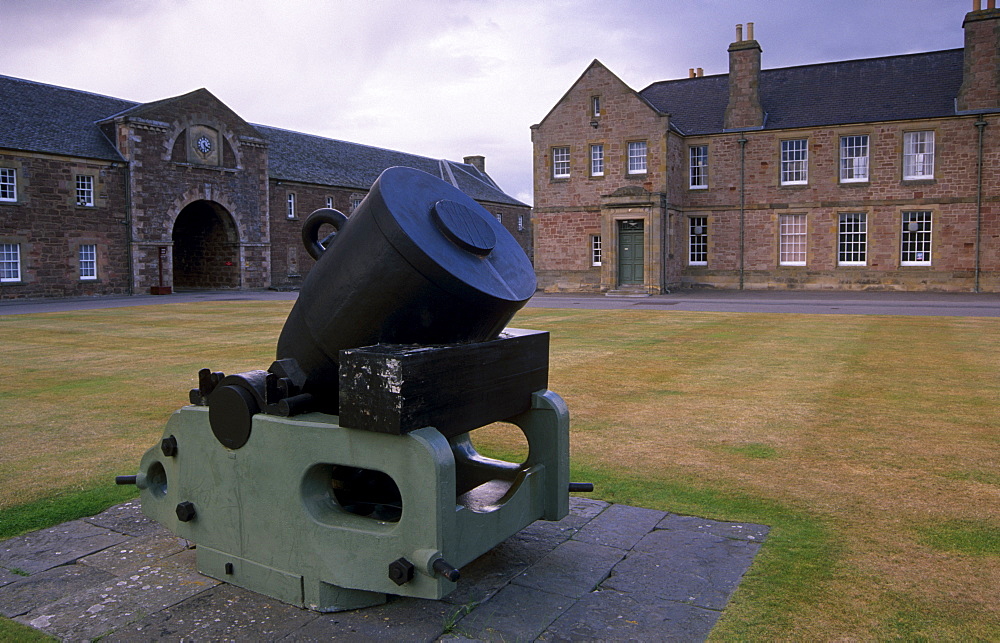 Thirteen inch iron mortar, Fort George, near Inverness, Highland region, Scotland, United Kingdom, Europe