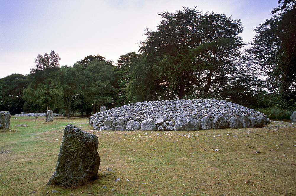 Clava Cairns, group of neolithic tombs near Inverness, Highland region, Scotland, United Kingdom, Europe