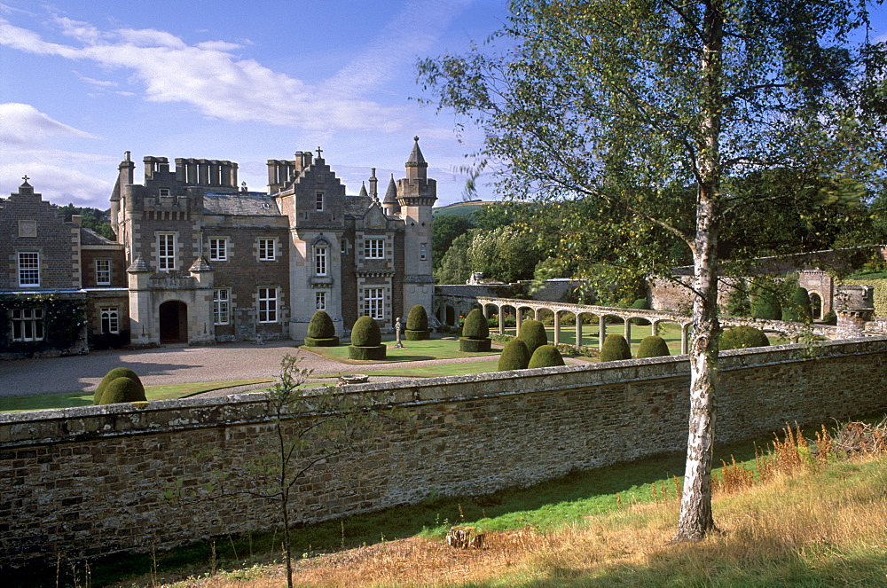 The house built to Sir Walter Scott's plan and where the writer lived from 1812 until his death 20 years later, Abbotsford House, near Melrose, Scottish Borders, Scotland, United Kingdom, Europe