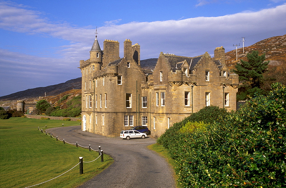 Amhuinnsuidhe Castle, built in 1868 in scottish baronial style by the Count of Dunmore on North Harris. North Harris, Outer Hebrides, Scotland, United Kingdom, Europe