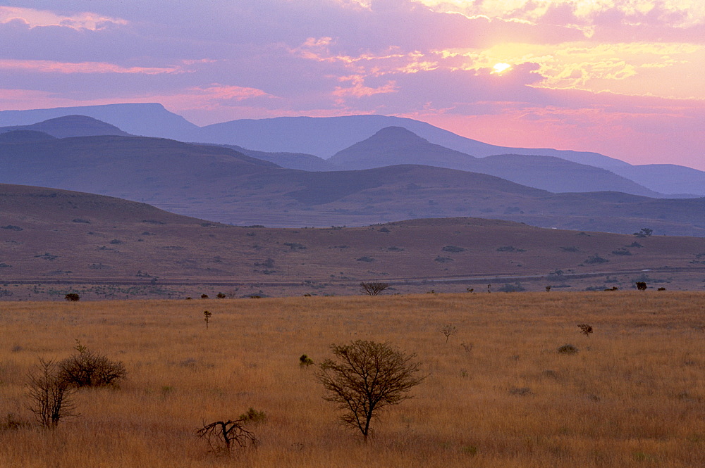 Sunset over escarpment near Blyde River Canyon, Mpumalanga, South Africa, Africa