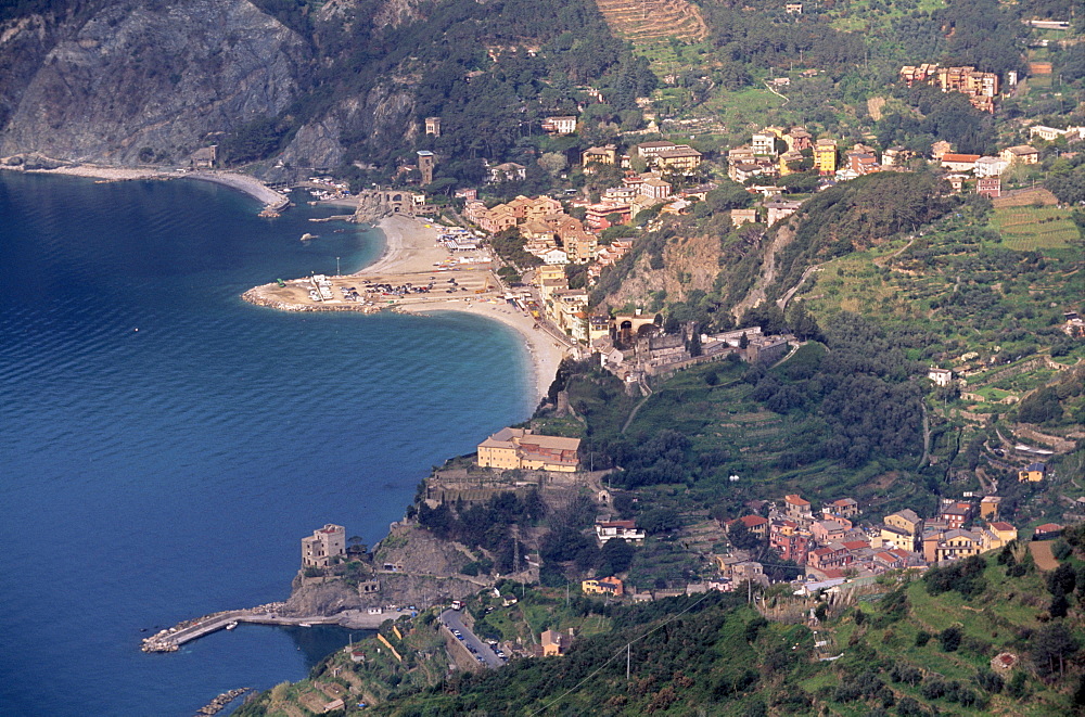 Monterosso al Mare and Punta Mesco, Cinque Terre, UNESCO World Heritage Site and National Park, Liguria, Italy, Europe