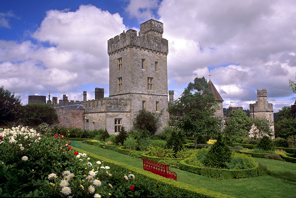 Lismore Castle dating from the 12th century, renovated in the 19th century, and gardens, Lismore (Lios Mor), County Waterford, Munster, Republic of Ireland, Europe