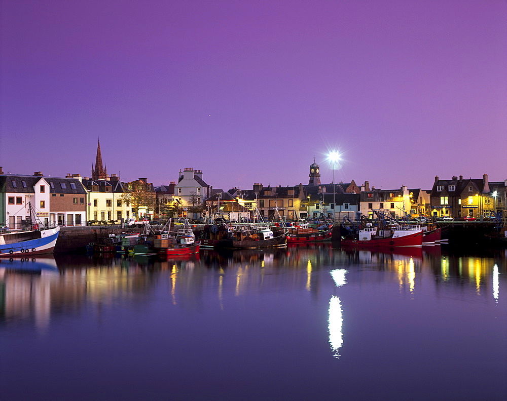 Stornoway (Steornabhagh) harbour at dusk, Lewis, Outer Hebrides, Scotland, United Kingdom, Europe