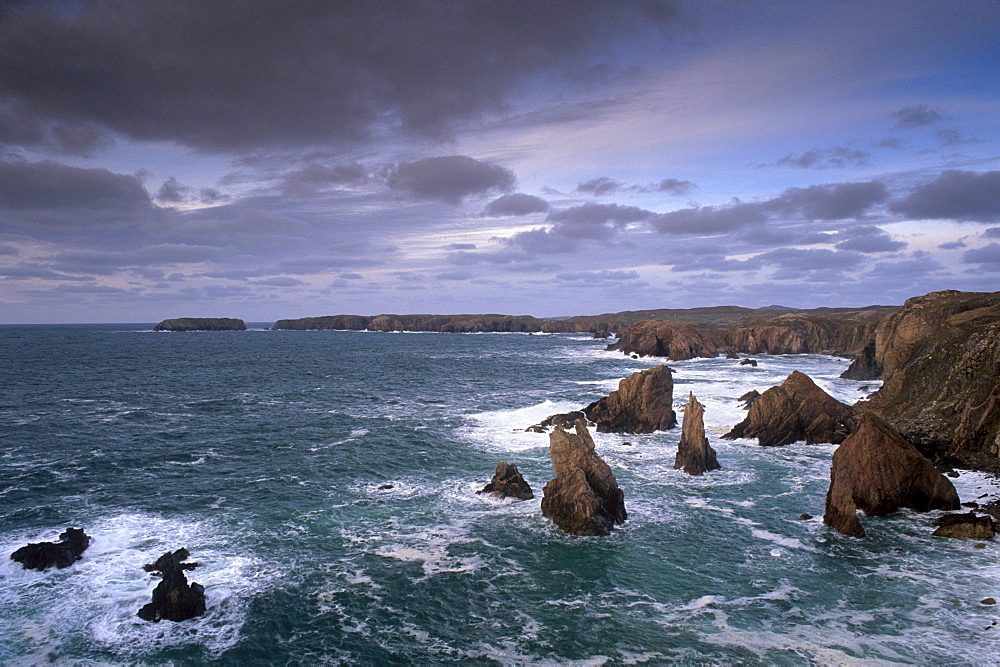 Rugged west coast of Lewis, battered by north-westerly gales, Isle of Lewis, Outer Hebrides, Scotland, United Kingdom, Europe