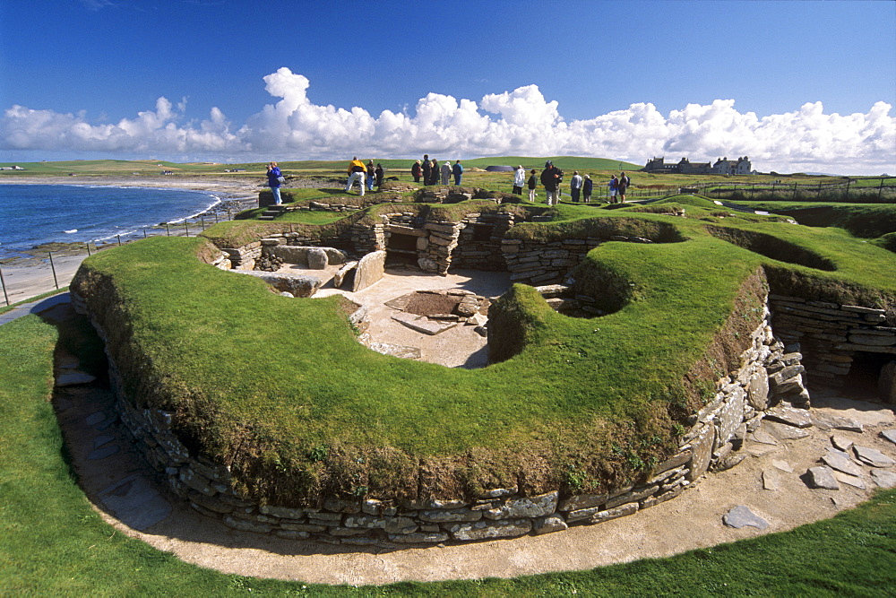 Skara Brae, neolithic village dating from between 3200 and 2200 BC, UNESCO World Heritage Site, Mainland, Orkney Islands, Scotland, United Kingdom, Europe