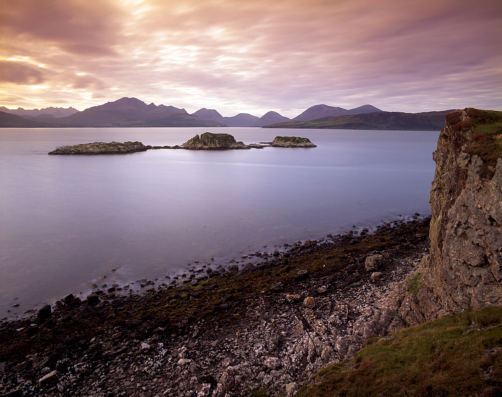 Black Cuillins range from the shores of Loch Eishort, Isle of Skye, Inner Hebrides, Scotland, United Kingdom, Europe