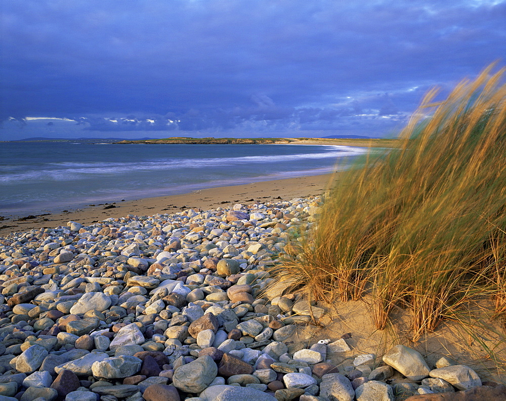 Beach near Doogort, Achill Island, County Mayo, Connacht, Republic of Ireland (Eire), Europe