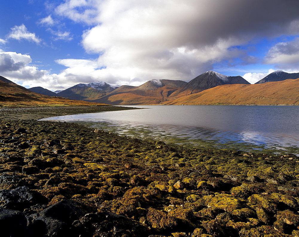 Loch Hainort and Red Cuillins range, Isle of Skye, Inner Hebrides, Scotland, United Kingdom, Europe