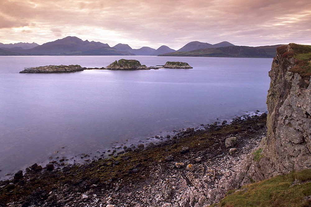 Black Cuillins range from the shores of Loch Eishort, Isle of Skye, Inner Hebrides, Scotland, United Kingdom, Europe