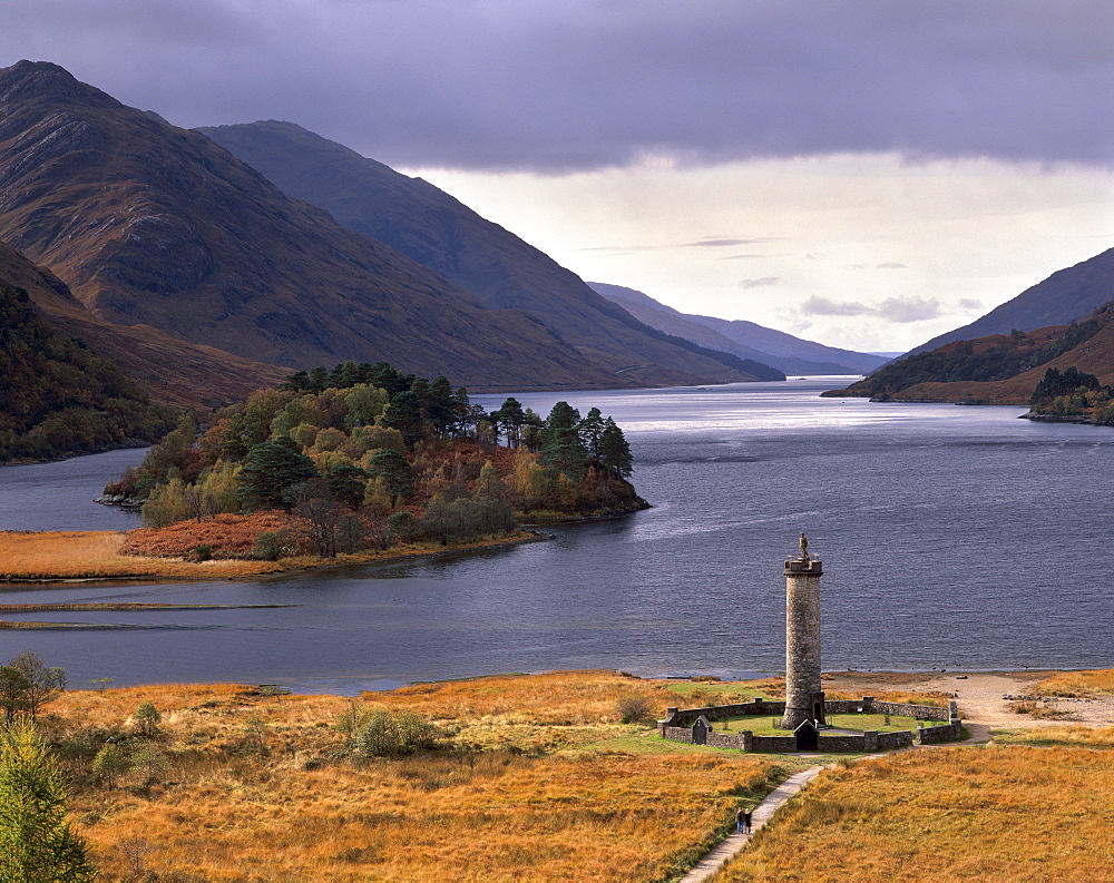 Loch Shiel and Glenfinnan monument, Argyll, Highland region, Scotland, United Kingdom, Europe