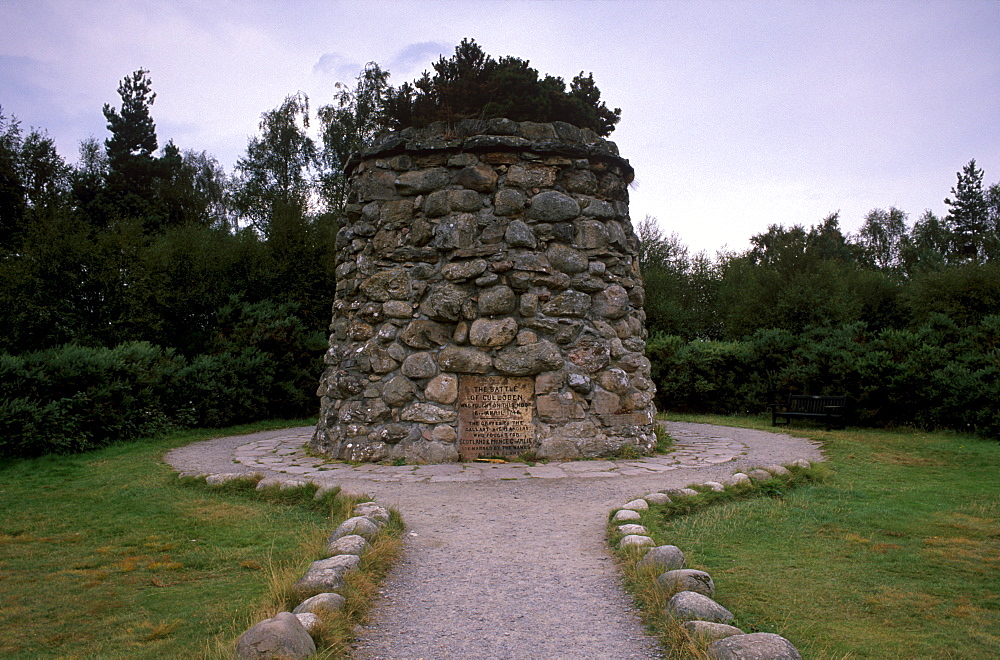 Culloden Memorial, Culloden Moor, near Inverness, Highland region, Scotland, United Kingdom, Europe