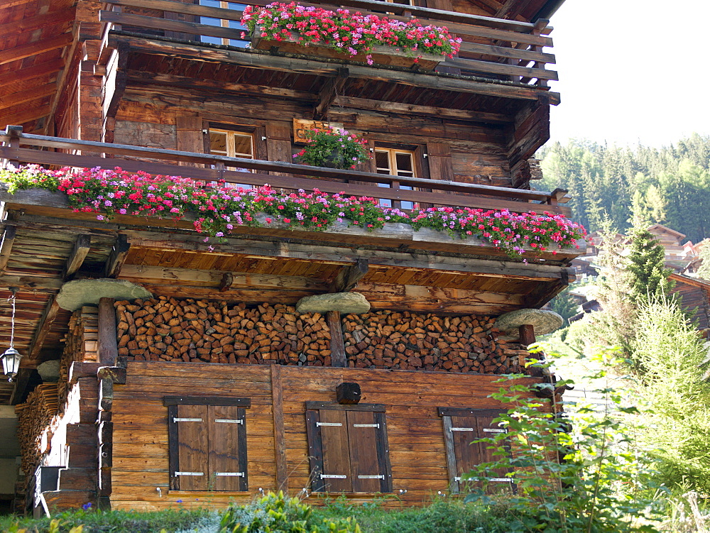 The Walser village of Grimentz, Valais, Swiss Alps, Switzerland, Europe