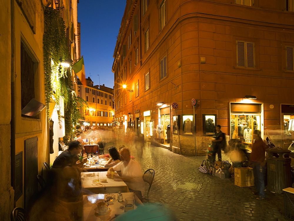 People dining at outside restaurant, Rome, Lazio, Italy, Europe