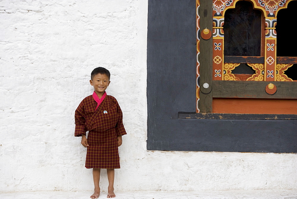 Bhutanese boy, Trashi Chhoe Dzong, Thimphu, Bhutan, Asia