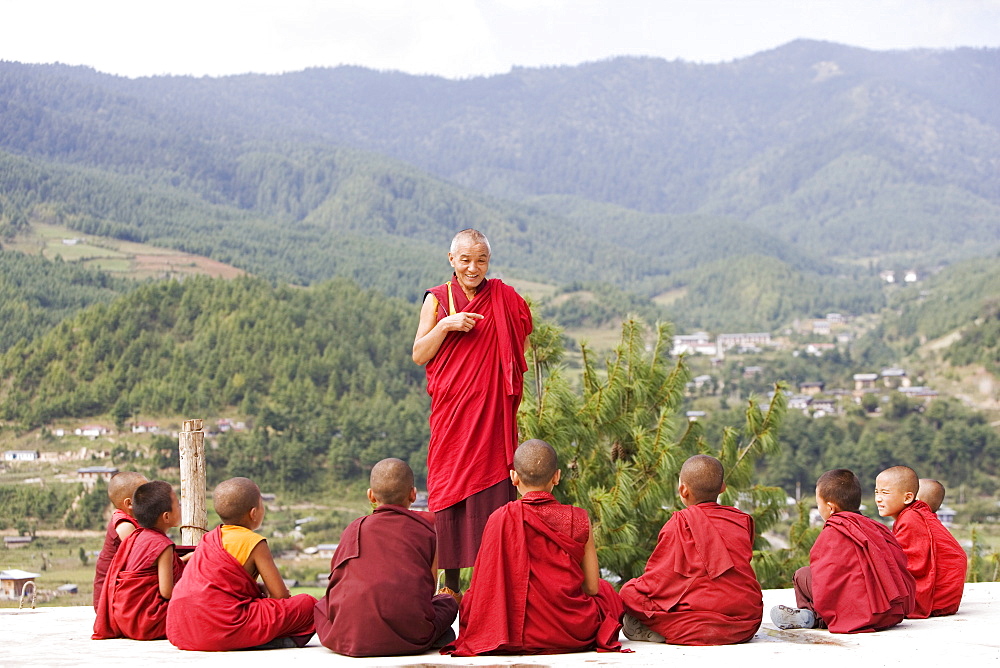 Buddhist monks, Karchu Dratsang Monastery, Jankar, Bumthang, Bhutan, Asia