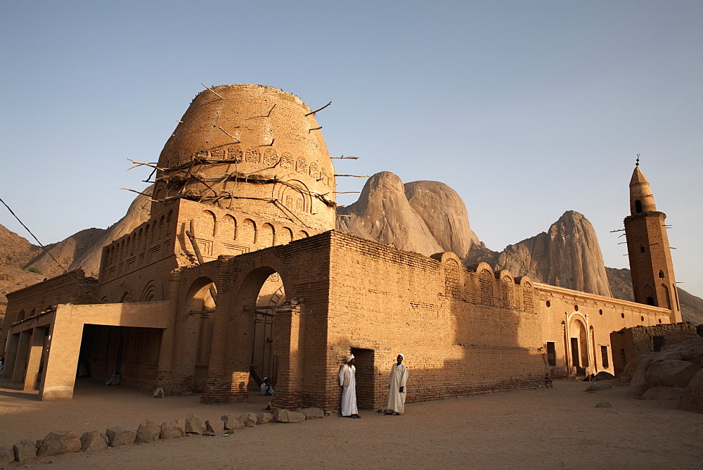 The Khatmiyah mosque at the base of the Taka Mountains, Kassala, Sudan, Africa