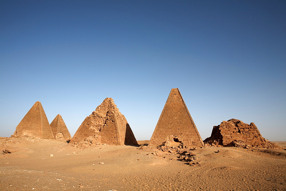 The pyramids at Jebel Barkal, used by Napatan Kings during the 3rd century BC, UNESCO World Heritage Site, Karima, Sudan, Africa