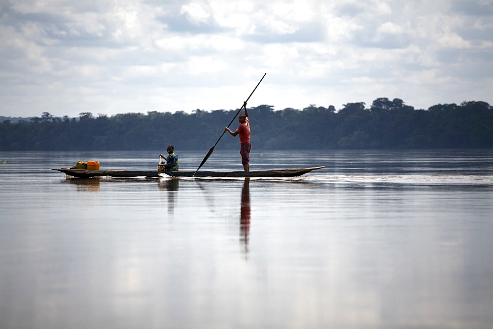 River traffic on the Congo River, Democratic Republic of Congo, Africa