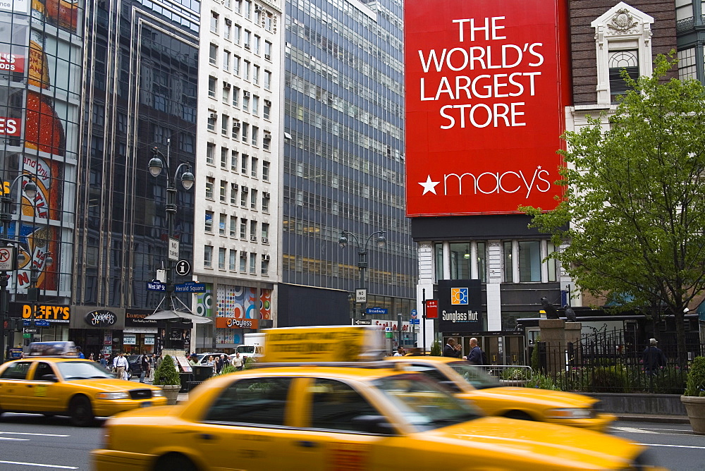 Macy's Store, Herald Square, Midtown Manhattan, New York City, New York, United States of America, North America