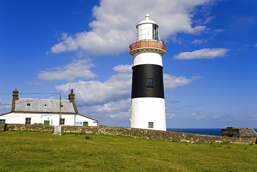 Mine Head Lighthouse, County Waterford, Munster, Republic of Ireland, Europe