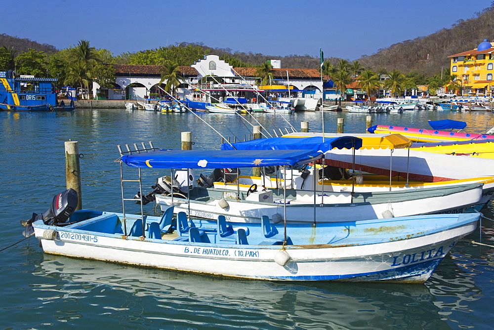 Marina, Santa Cruz Port, Huatulco, Oaxaca State, Pacific Coast, Mexico, North America