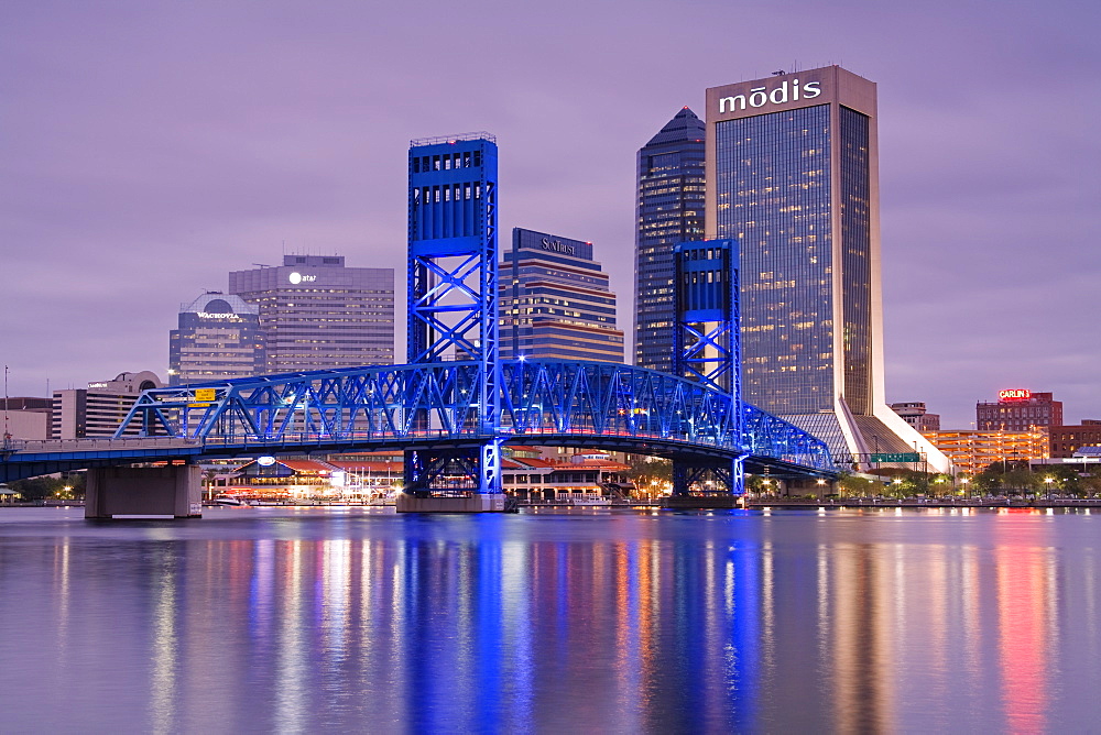 Main Street Bridge and skyline, Jacksonville, Florida, United States of America, North America